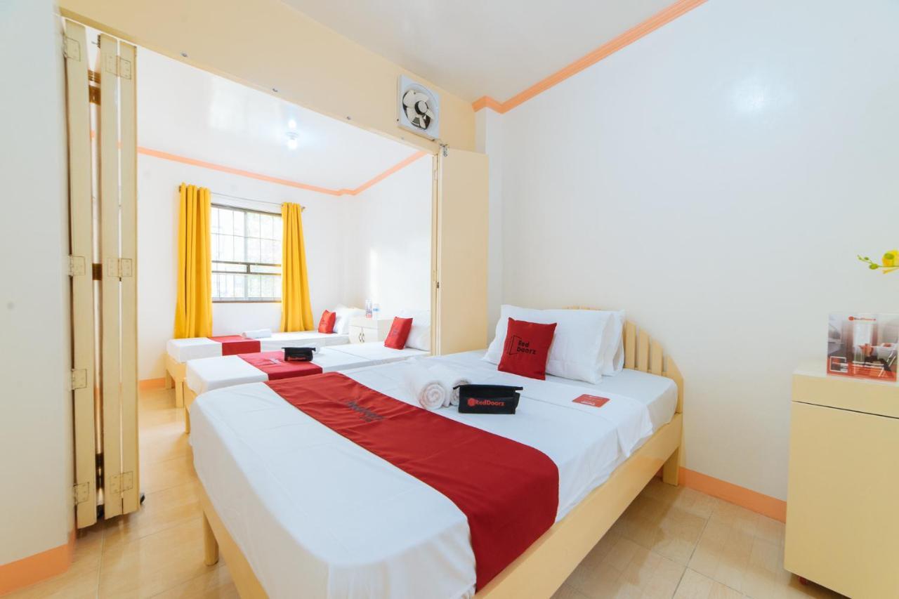 Reddoorz @ Q Abeto Street Mandurriao Hotel Iloilo Exterior foto